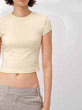 Our Stage High Elasticity Skin friendly Soft and Sticky Classic Small Round Neck Slimming, Meat Covering, Exposed Umbilical Shoulder Summer Short sleeved T-shirt