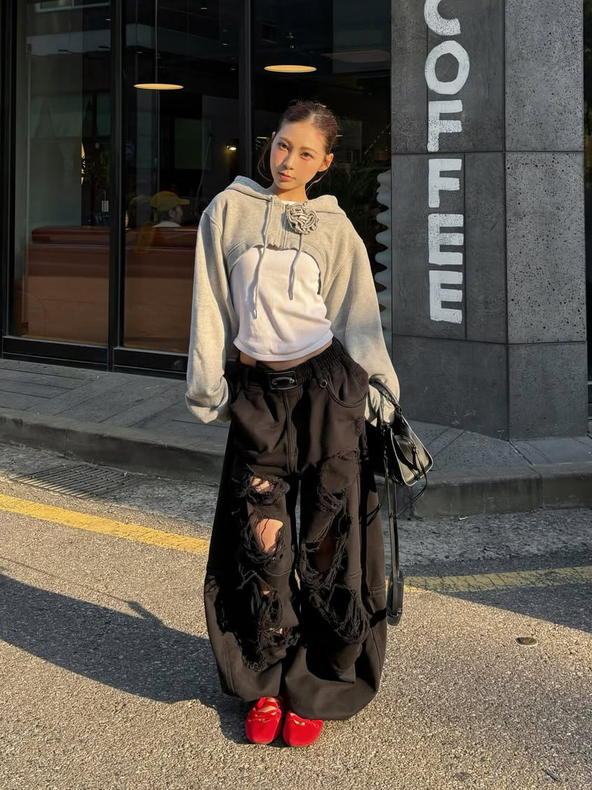 Badblood Unisex Distressed Drawstring Wide-Leg Sweatpants