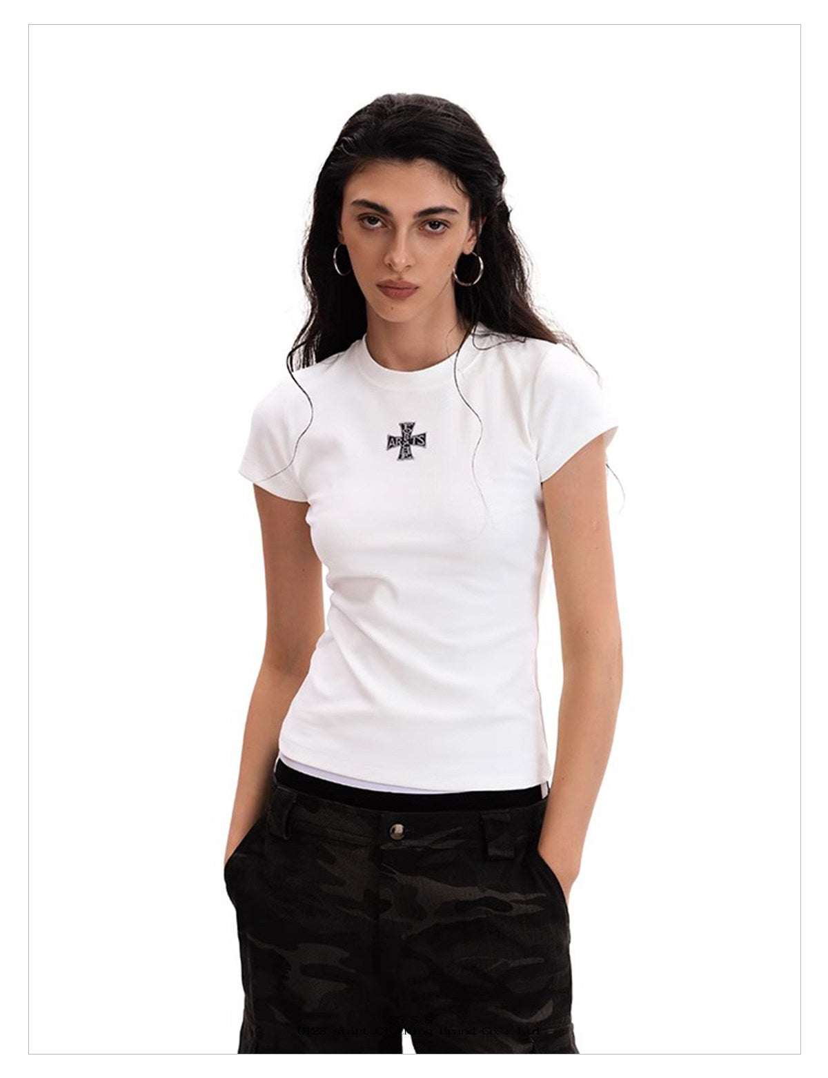 Women's Cross Graphic Slim Fit Crew Neck T-Shirt
