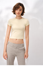 Our Stage High Elasticity Skin friendly Soft and Sticky Classic Small Round Neck Slimming, Meat Covering, Exposed Umbilical Shoulder Summer Short sleeved T-shirt