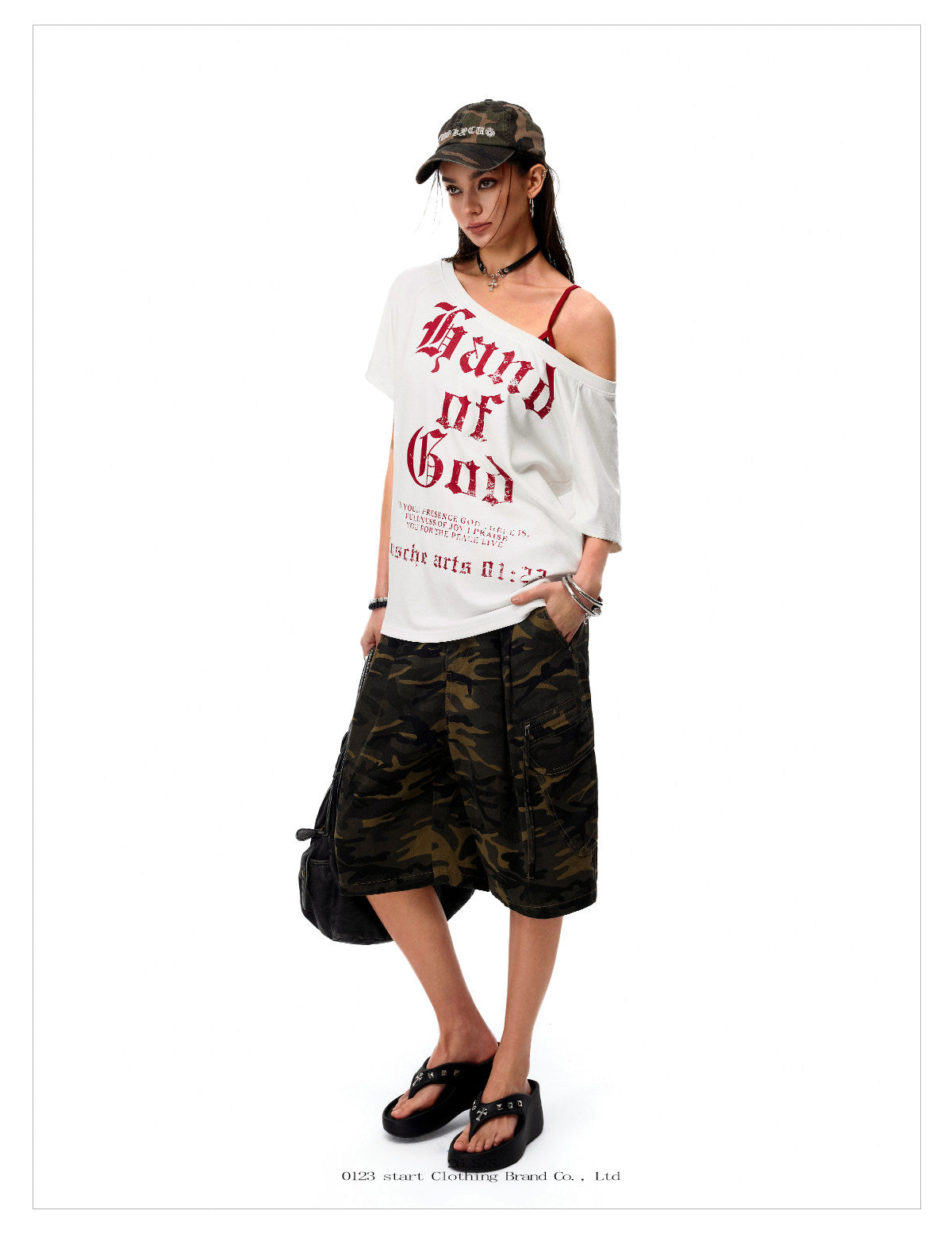 Women's Off-Shoulder Oversized Gothic Vintage T-Shirt
