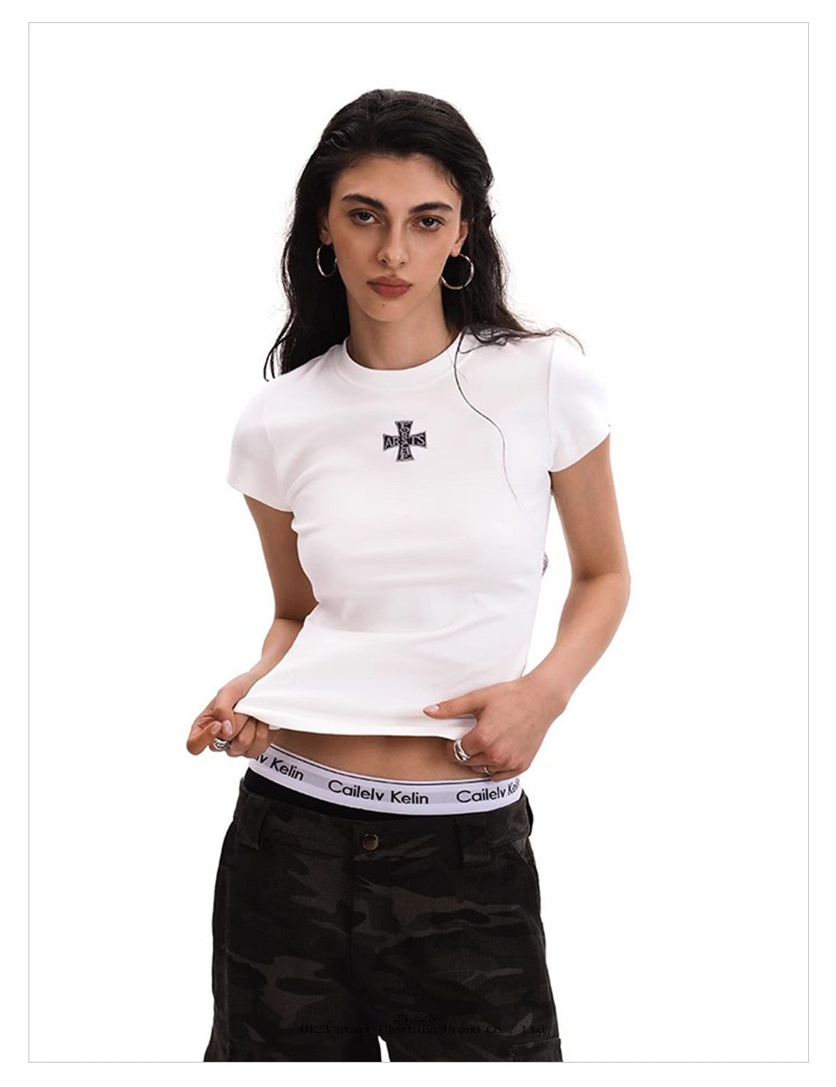 Women's Cross Graphic Slim Fit Crew Neck T-Shirt