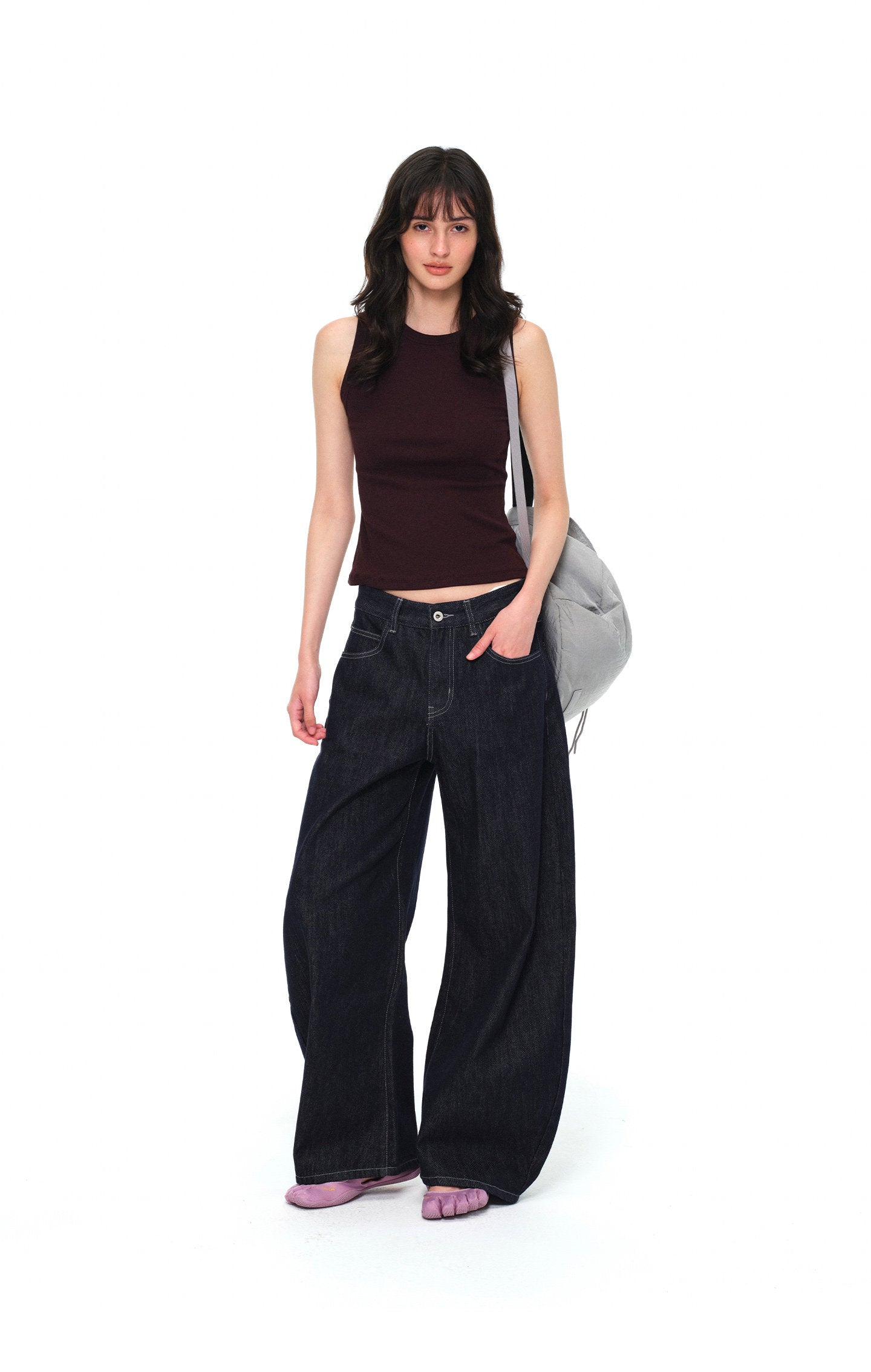 Women's Slim Fit Crew Neck Sleeveless Tank Top
