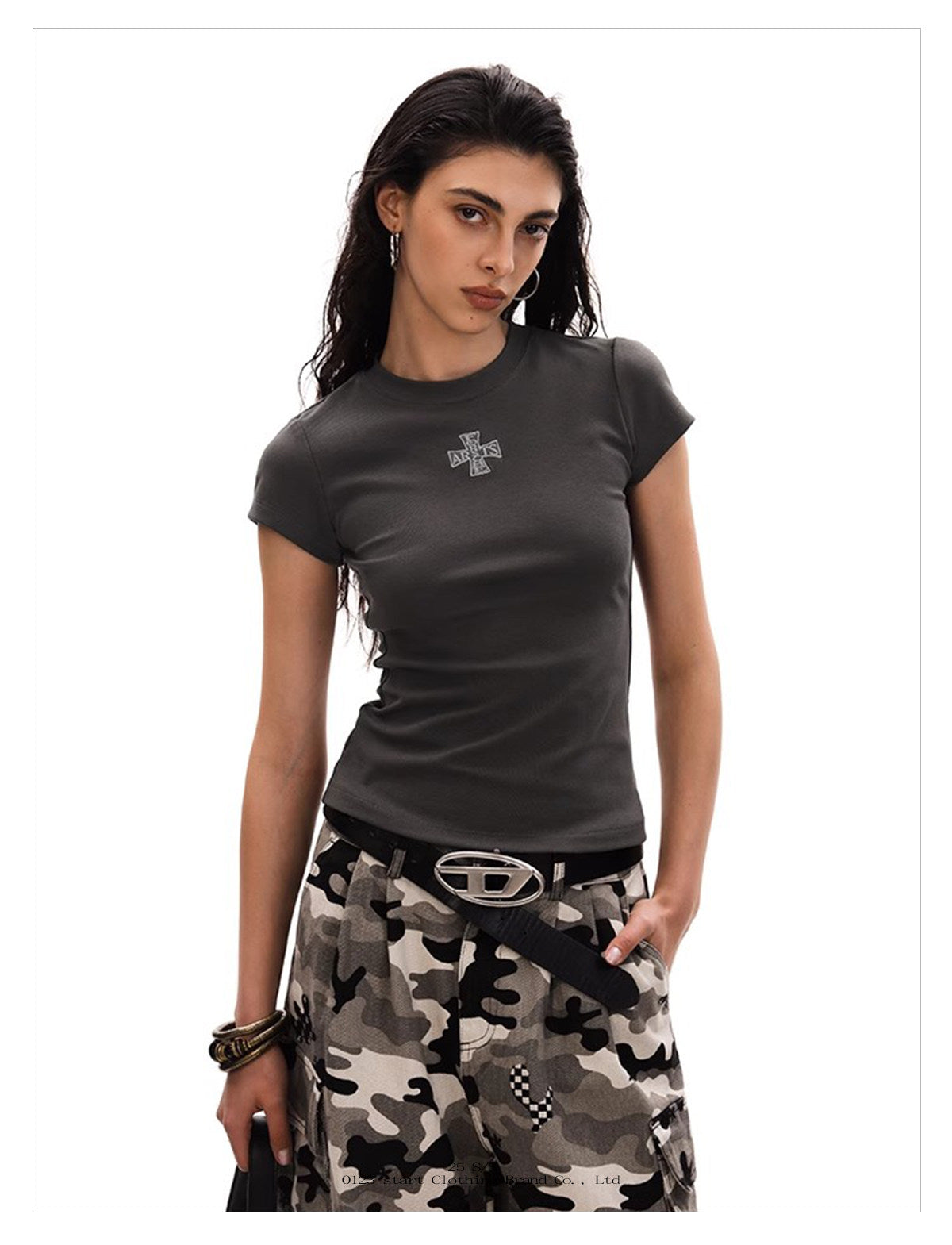 Women's Cross Graphic Slim Fit Crew Neck T-Shirt