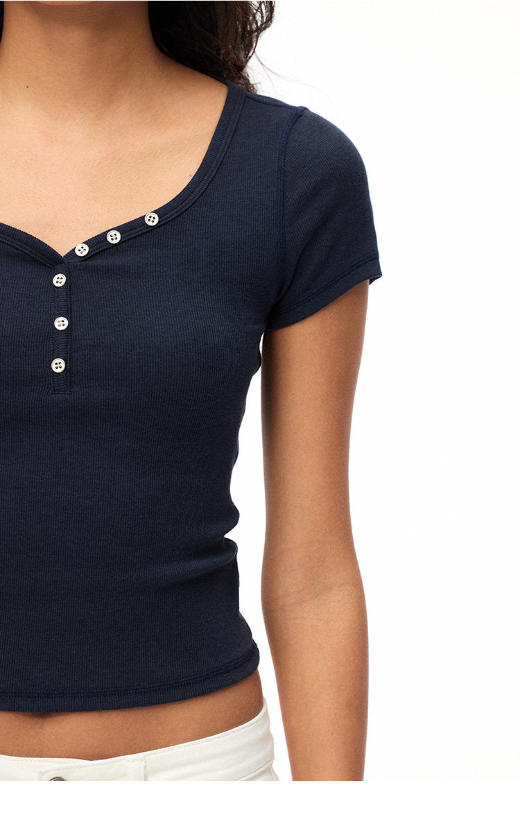 Women's Slim Fit Sweetheart V-Neck Short Sleeve T-Shirt