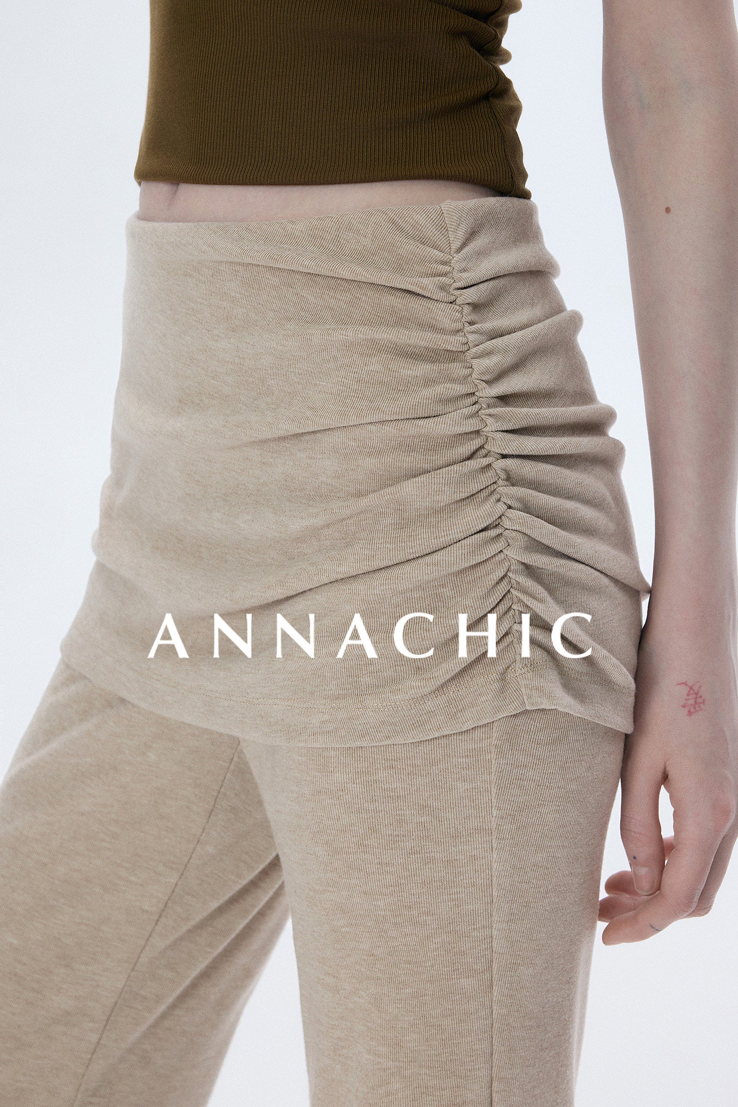ANNASHIC slim leg pants _ Fake two-piece crotch covering fart curtain micro flared pants _ Slim fit and slimming knitted yoga pants