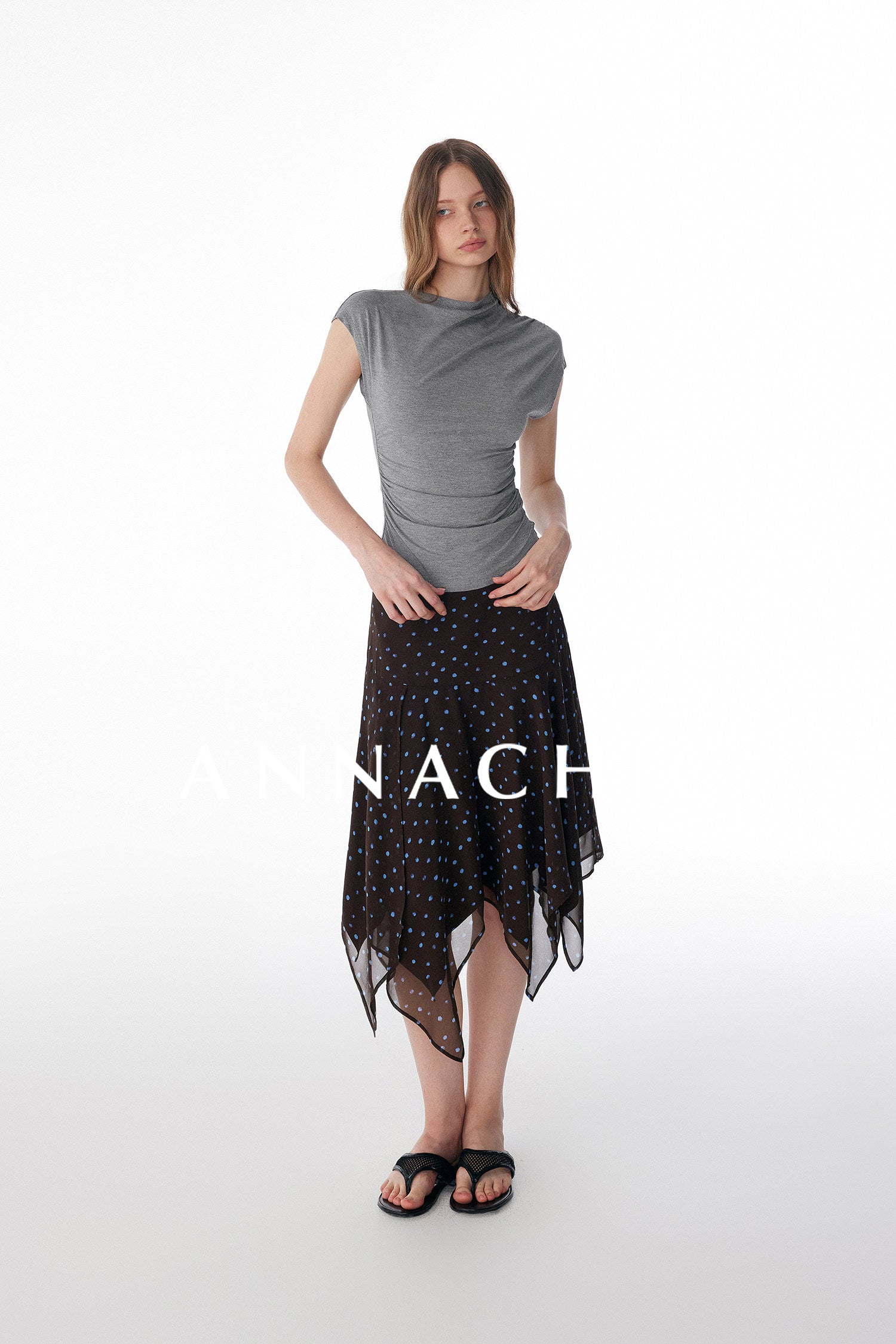 ANNACHIC Line Aesthetics _ White Irregular Little Flying Sleeve T-shirt for Women with Folded Waist Short Sleeve/Sleeveless Top