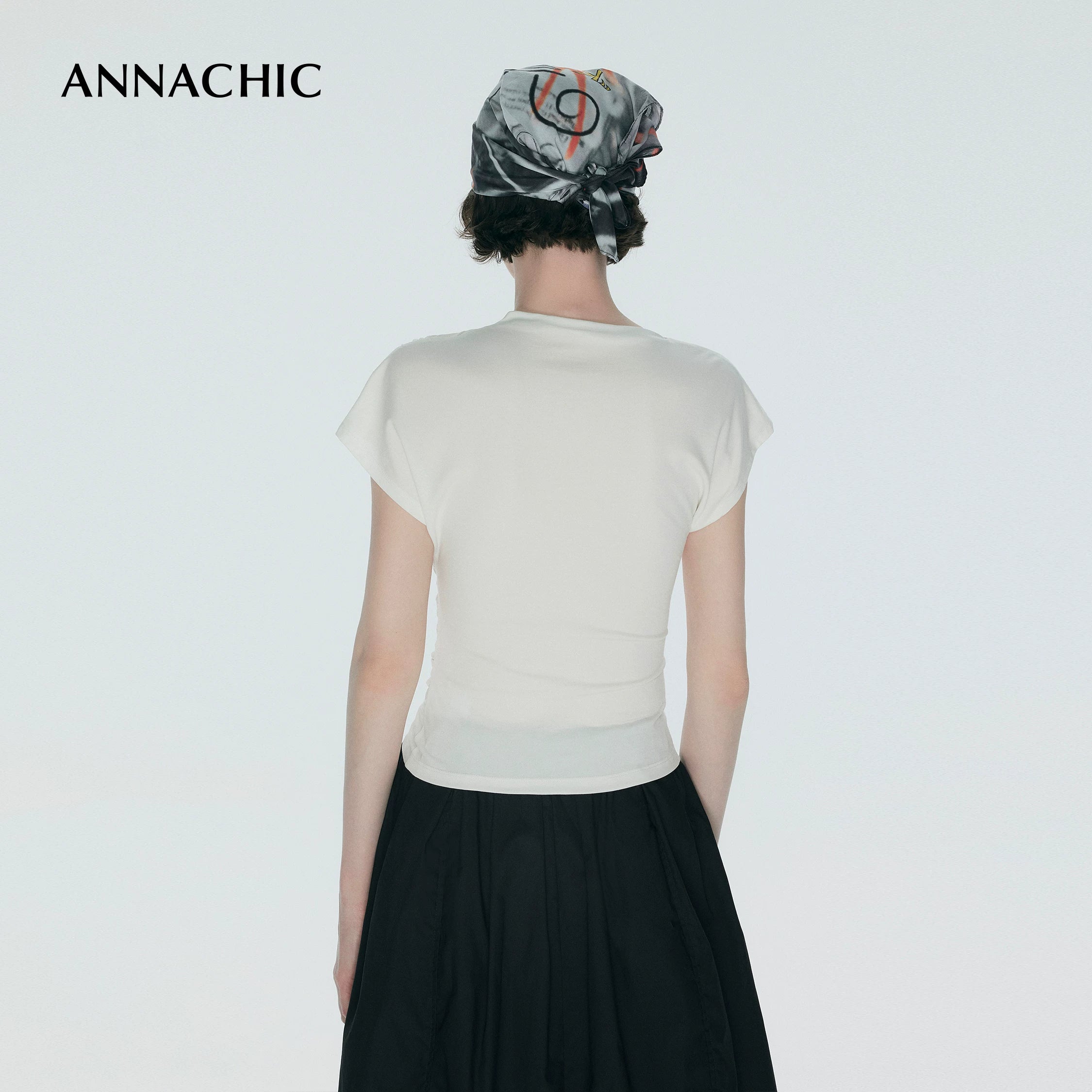 ANNACHIC Line Aesthetics _ White Irregular Little Flying Sleeve T-shirt for Women with Folded Waist Short Sleeve/Sleeveless Top