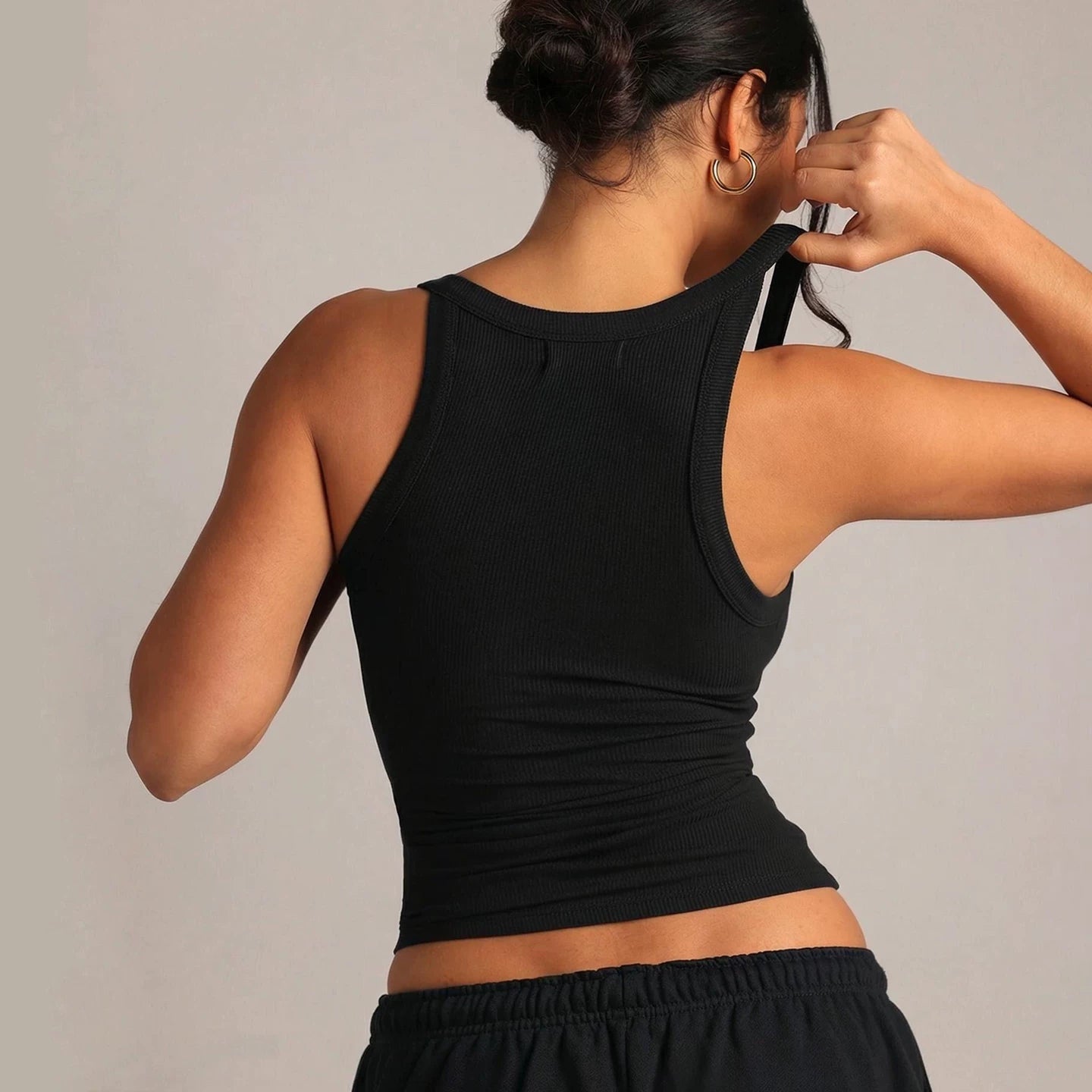 U-neck H-shaped vest with chest cushion, American style spicy girl elastic thread slim fit and slimming camisole top for summer 2026